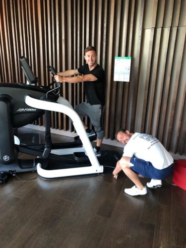 Herz-Kreislauf-Test für den Crosstrainer